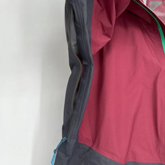 Trew Mens Size XS BeWild Rain Jacket Waterproof‎ Zip Up Hooded Vented Packable